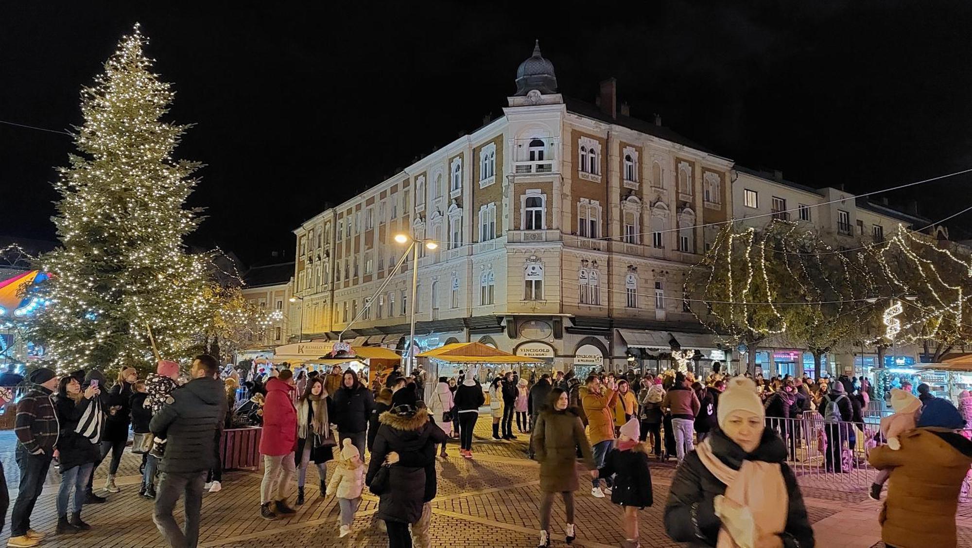 Square 16 Apartman - Absolutely Central Location With Self Check In Szombathely Luaran gambar